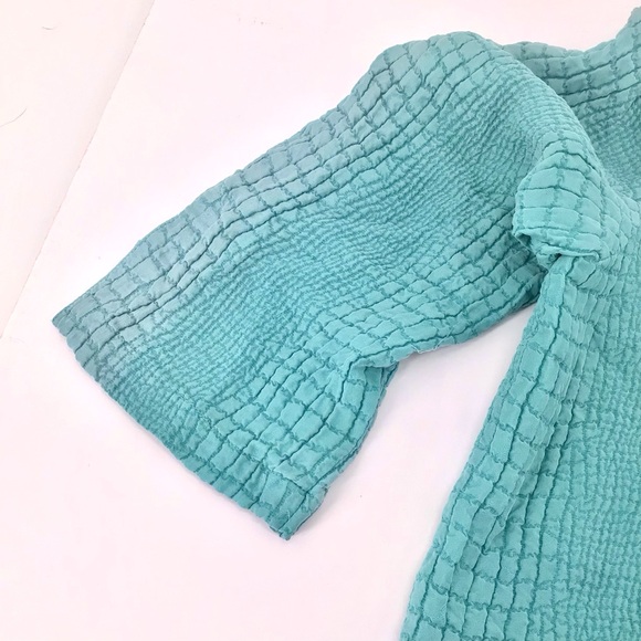 Citron Santa Monica Light Green Short Sleeve 100% Silk Lightweight Blouse PM - Picture 13 of 14